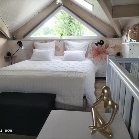 Appartamento Au Bord Du Vieux Moulin Mérignac Esterno foto