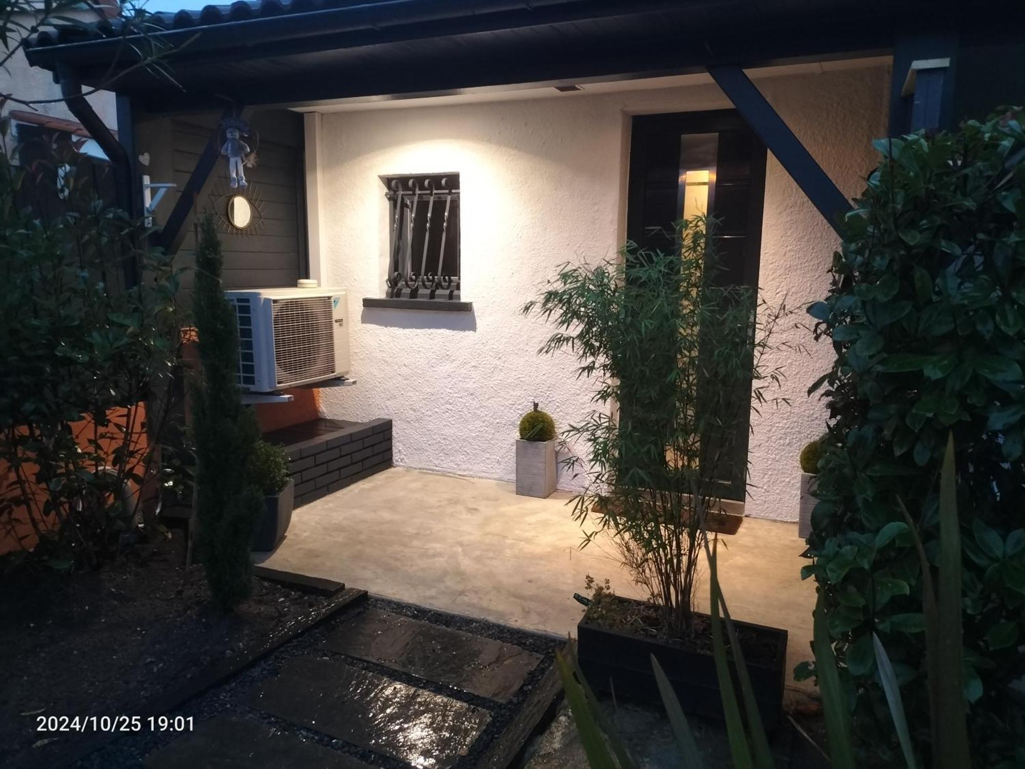 Appartamento Au Bord Du Vieux Moulin Mérignac Esterno foto