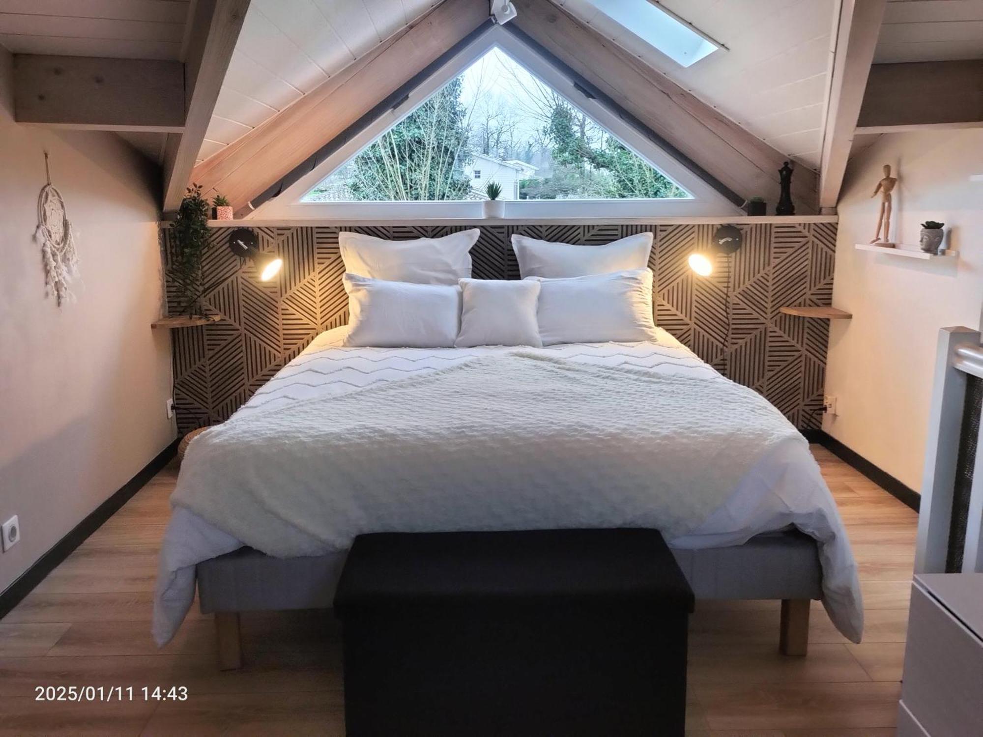 Appartamento Au Bord Du Vieux Moulin Mérignac Esterno foto