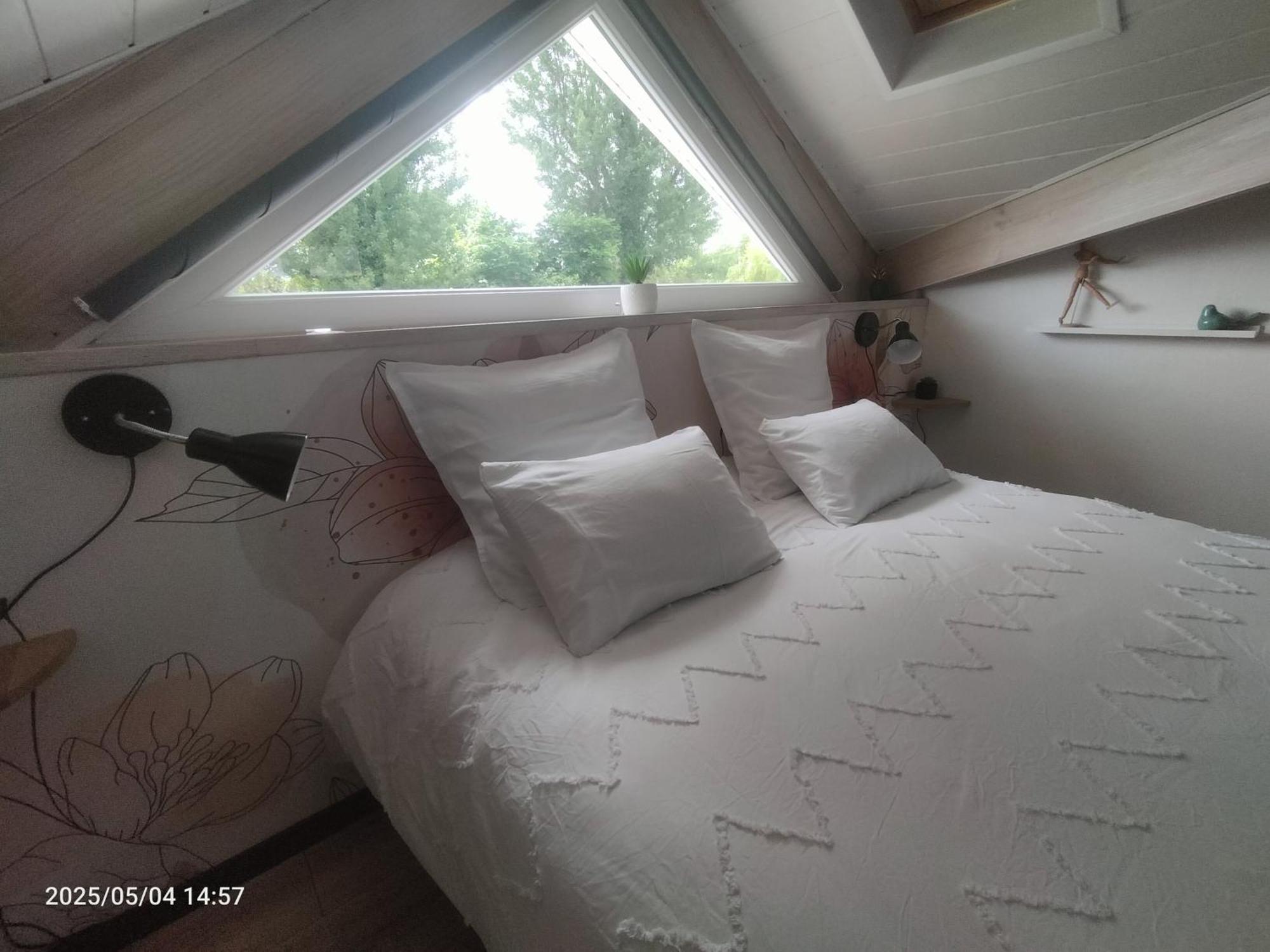 Appartamento Au Bord Du Vieux Moulin Mérignac Esterno foto