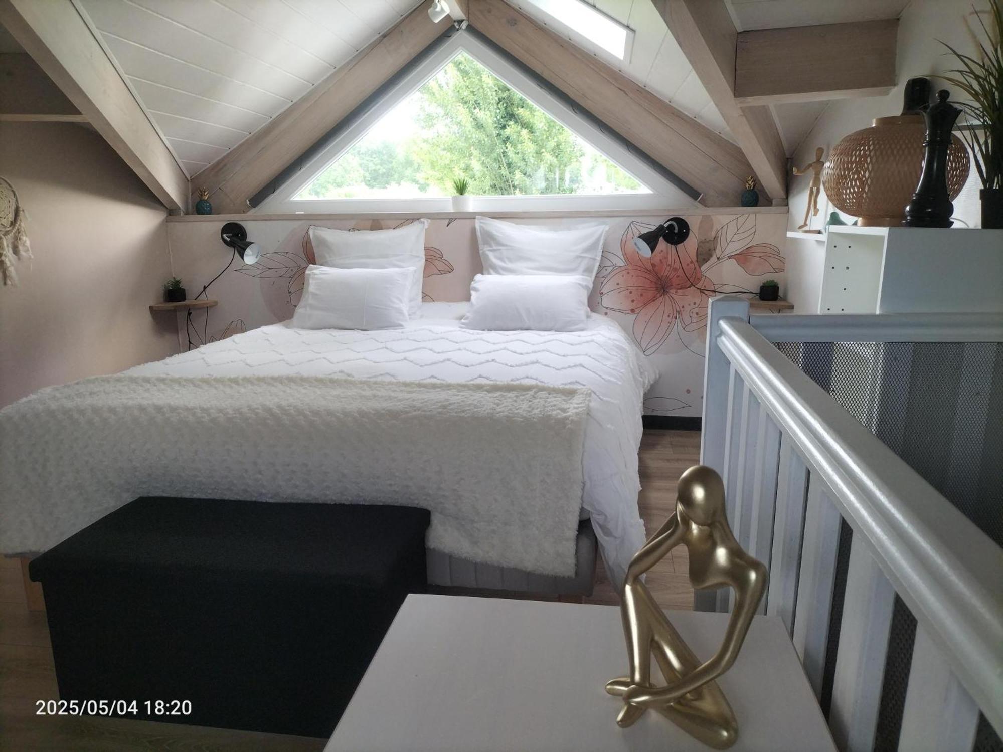 Appartamento Au Bord Du Vieux Moulin Mérignac Esterno foto